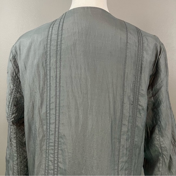 NWT Eileen Fisher Silver Grey 100% Silk Embroidered Open Jacket Size Small - Picture 7 of 16